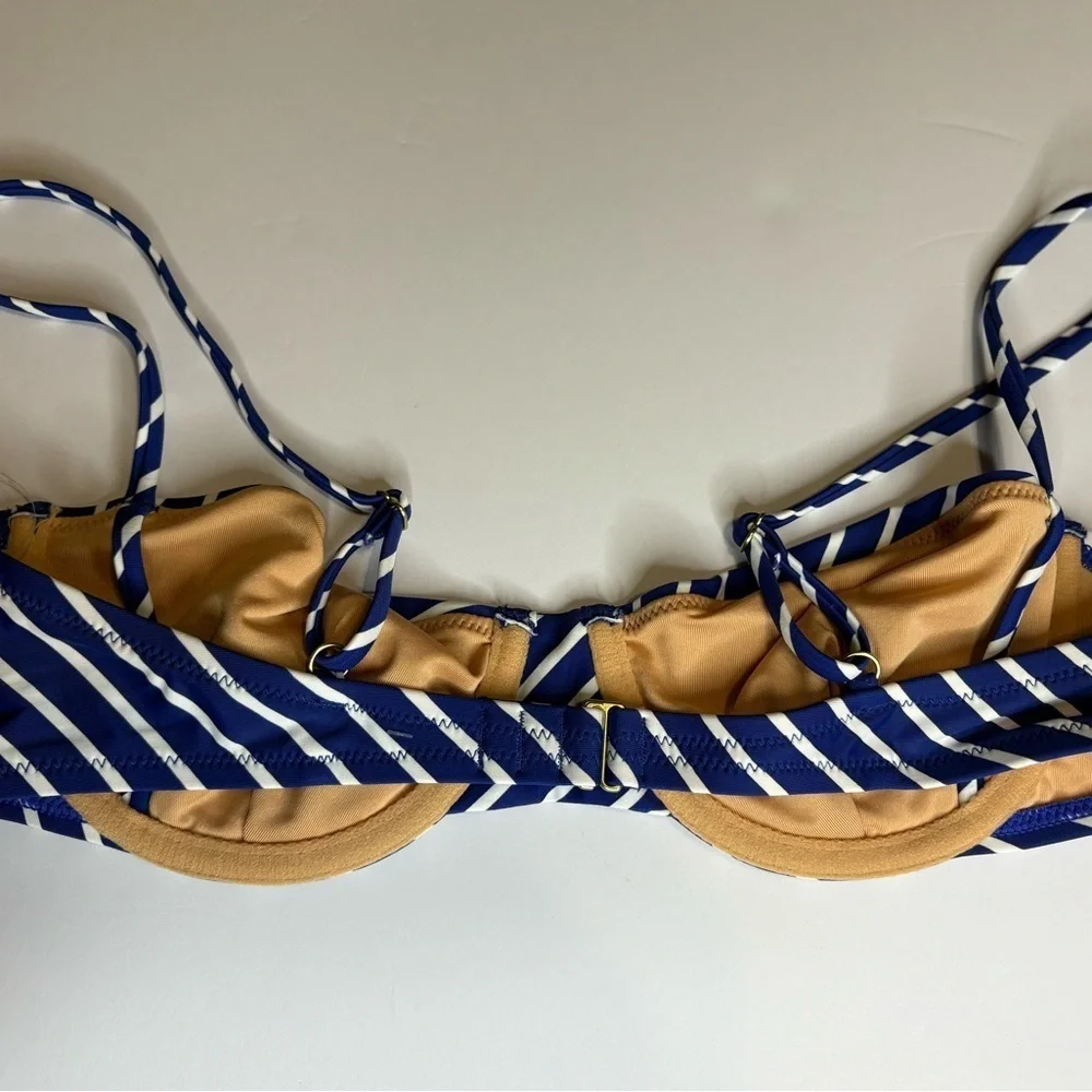 Nwt J Crew Bikini top size 36B